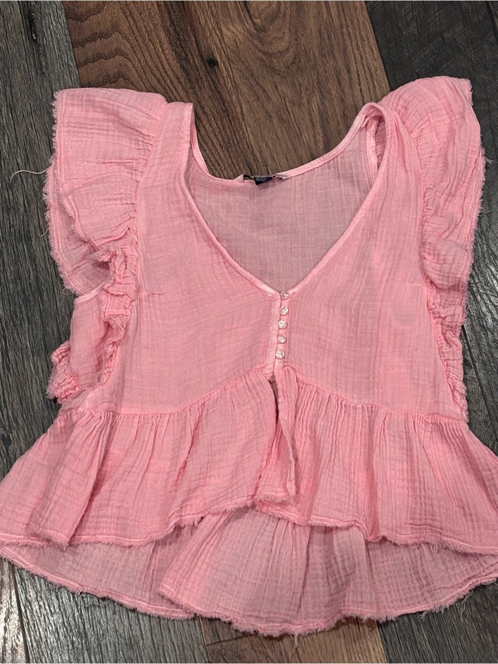 American Eagle Outfitters Pink Ruffled Flutter Sleeve Peplum Top in size small